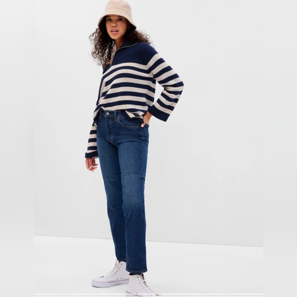 Gap High Rise Cheeky Straight Jeans *new with tags - Picture 1 of 3
